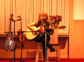 Robin O'herin, Acoustic Blues & Gospel - Acoustic Guitarist - Lee, MA - Hero Gallery 4