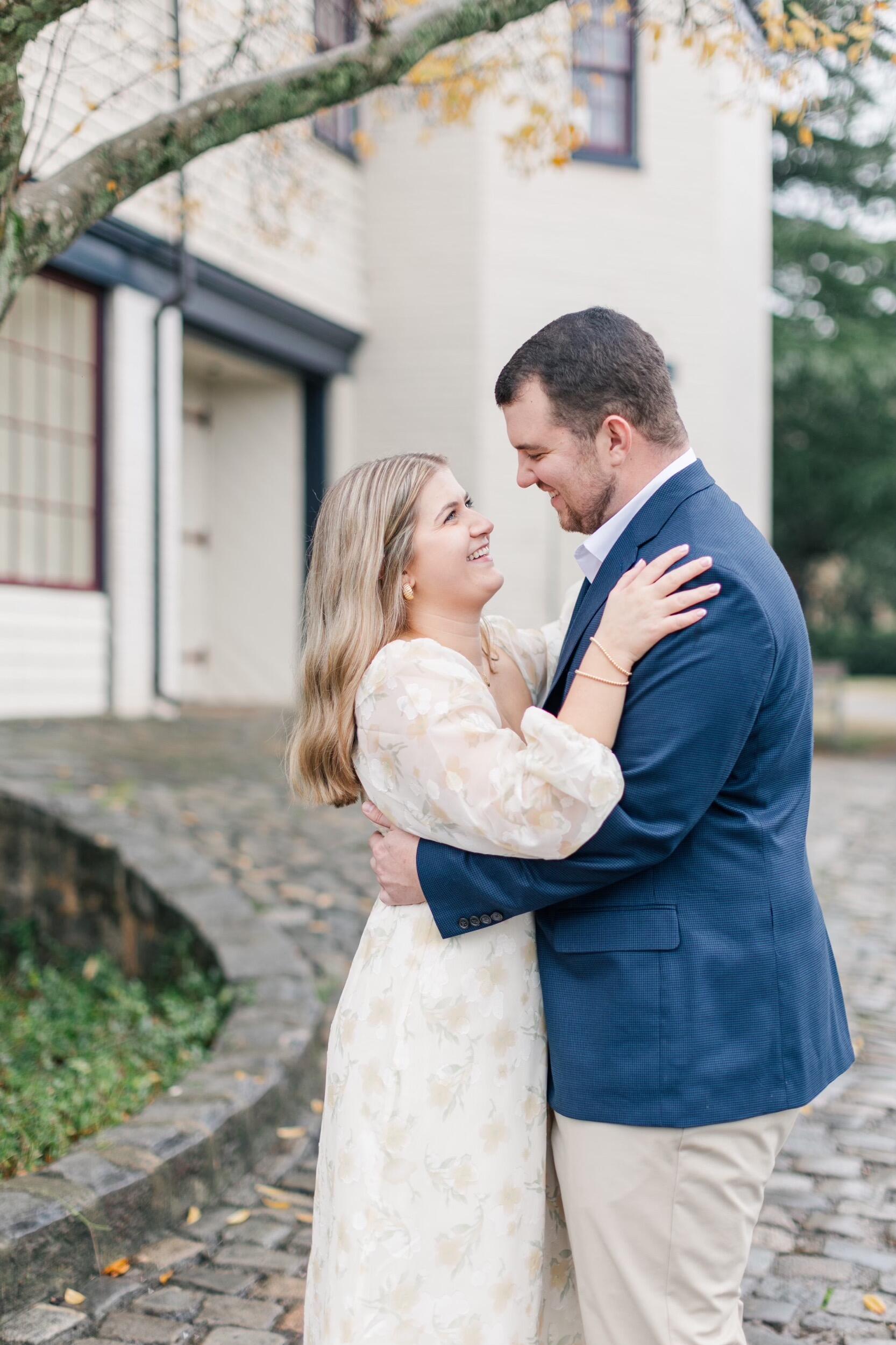 Engagement photos at Maymont Park