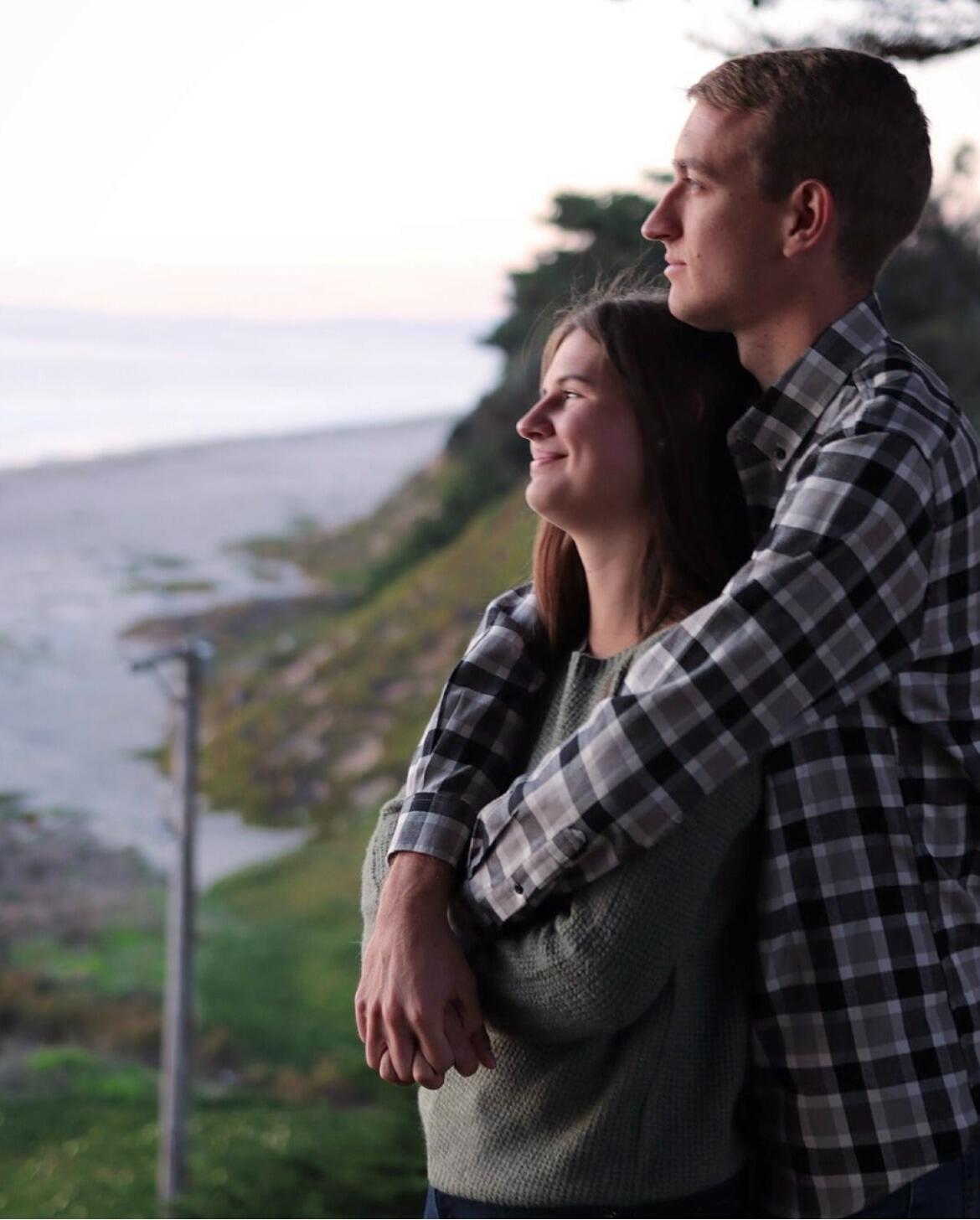 Visiting the Singer family in Monterey Bay, California