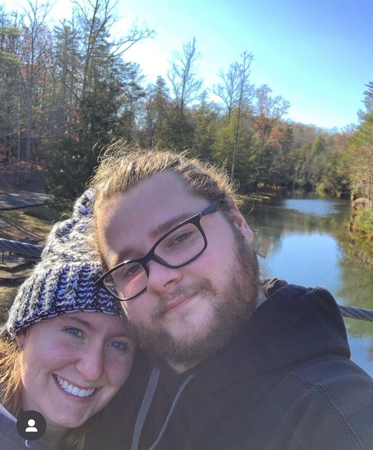 Hunter and Jill didn't see each other for over 3 months during the fall of 2021 while Jill was living in California and Hunter was living in Florida. They finally got to see each other again at Thanksgiving 2021 when they both flew to Tennessee. 