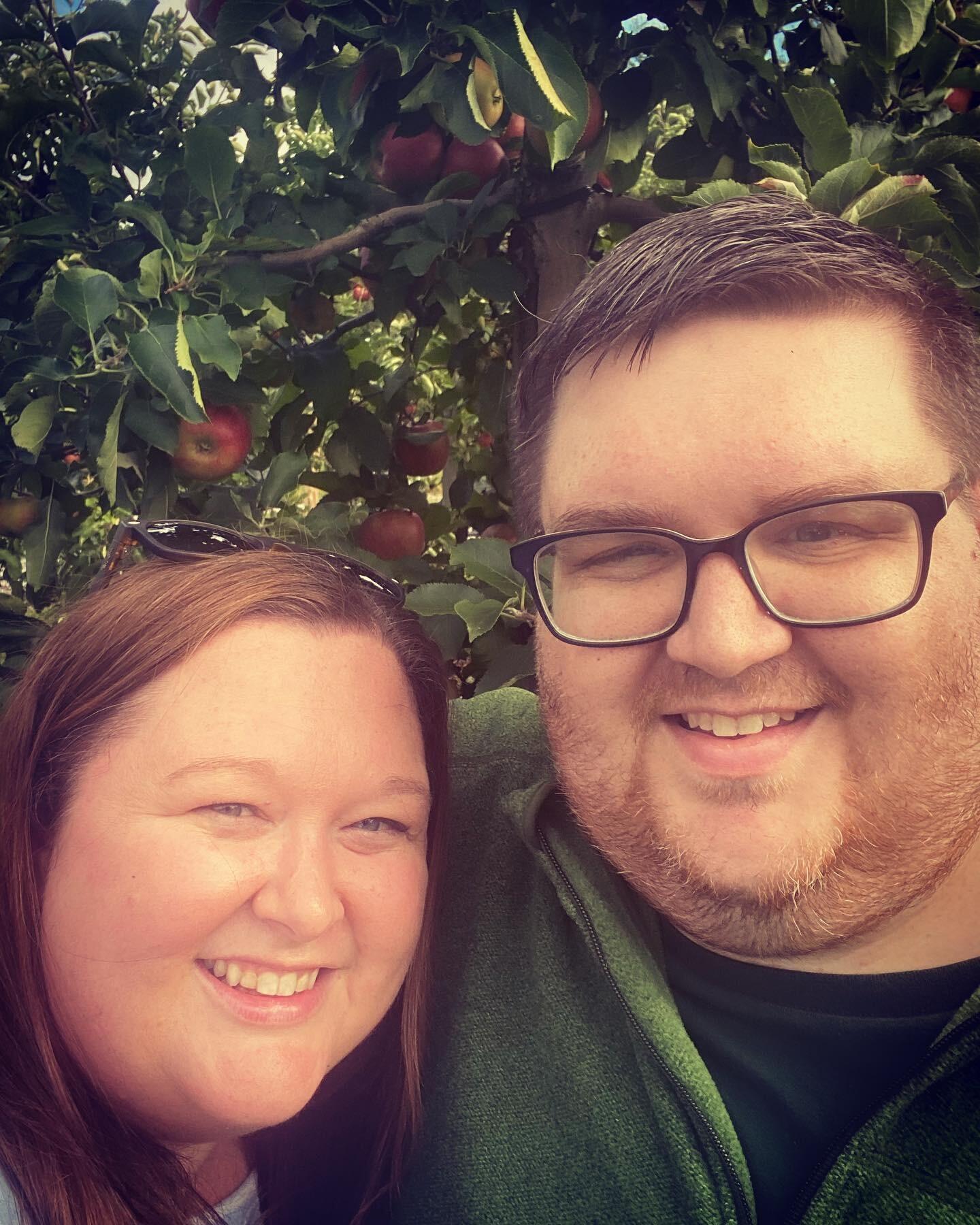 We both love all things fall so early in our relationship we took a day off of work to enjoy a New England fall staple, apple picking!