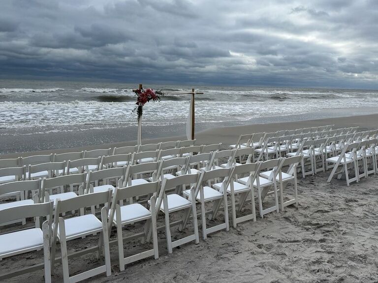 13 Beach Wedding Venues In North Carolina For A Chic Celebration   4757136e 69f7 4328 B58c 992406557031~rs 768.h Cr 56.0.960.678