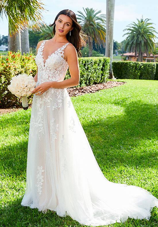 Adrianna papell 2025 wedding dress