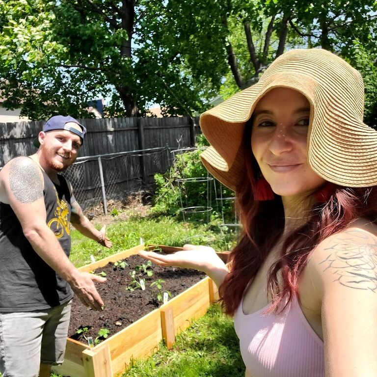 Their life was more than just creating their entrepreneurial lifestyle! They were grateful to be in an amazing rental at the time with a beautiful backyard and began their first little garden together! 