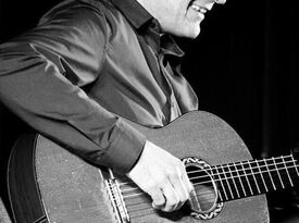 Stephen W. Solo Guitarist - Guitarist - Dollard-Des-Ormeaux, QC - Hero Gallery 1