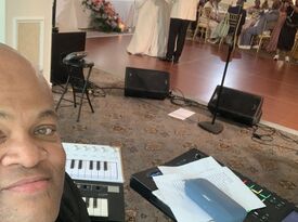 Great Wayne Productions LLC - Singing Pianist - Fort Washington, MD - Hero Gallery 3