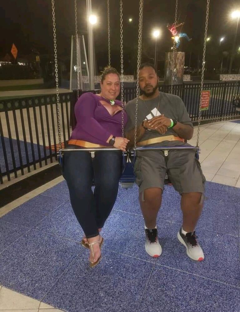 Kevin buys tickets for us to ride these swings that took us sooooo high above Orlando Desmond considered catching a flight home ASAP
The Orlando Starflyer is the World's Tallest Swing Ride at 450 feet up! 

Please check out D's face. . . he is NOT happy at ALL!!!!!!! LOL