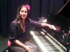 Ms. Jo ~ Singing Pianist - Pianist - Charleston, SC - Hero Gallery 1