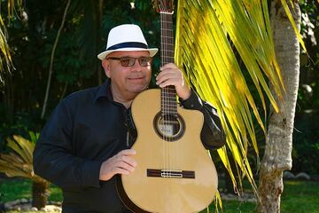 Harmony Entertainment - Solo & Band Acts - Jazz Guitarist - Clearwater, FL - Hero Main