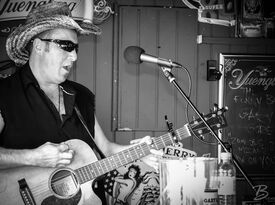 Gary Gore - Acoustic Retro Pop / Rock & Roll Show - Singer Guitarist - Fort Lauderdale, FL - Hero Gallery 3