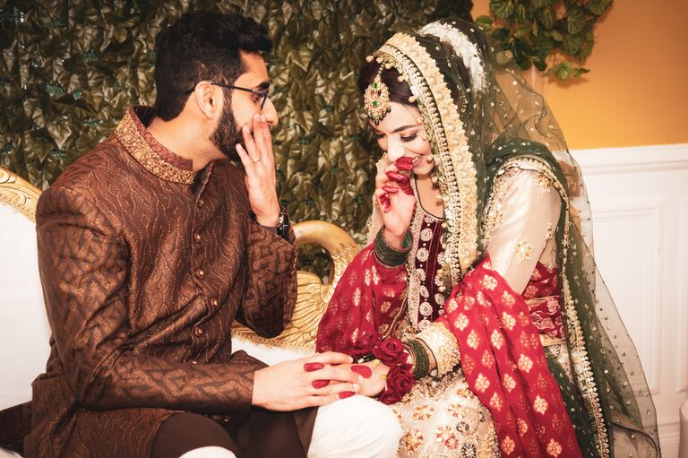 Nikkah and Rukhsati day! The pretend-I-said-something-funny pose.