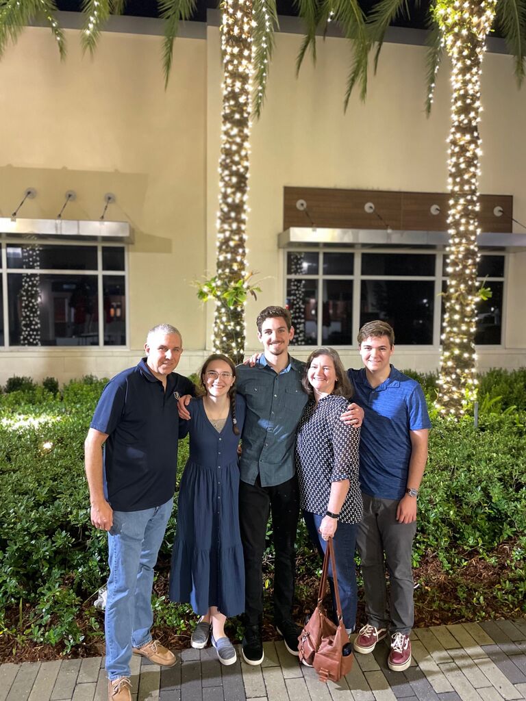 Family time in Florida to celebrate becoming a family -  Sarah & Jay are engaged!