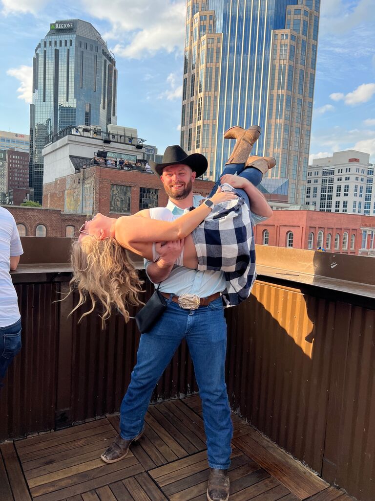 Traveled to Nashville for another trip! 