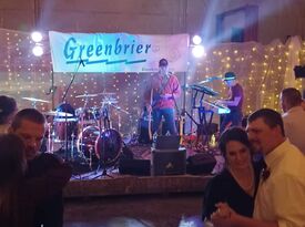 Matthew Kane & The Band GREENBRIER - Country Band - Cedar Rapids, IA - Hero Gallery 4