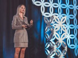 Julia Myers | Speaker, Founder@Generational Wisdom - Keynote Speaker - Raleigh, NC - Hero Gallery 3