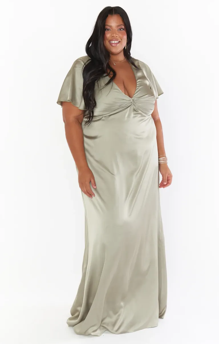 Pregnant bridesmaid outlet dress