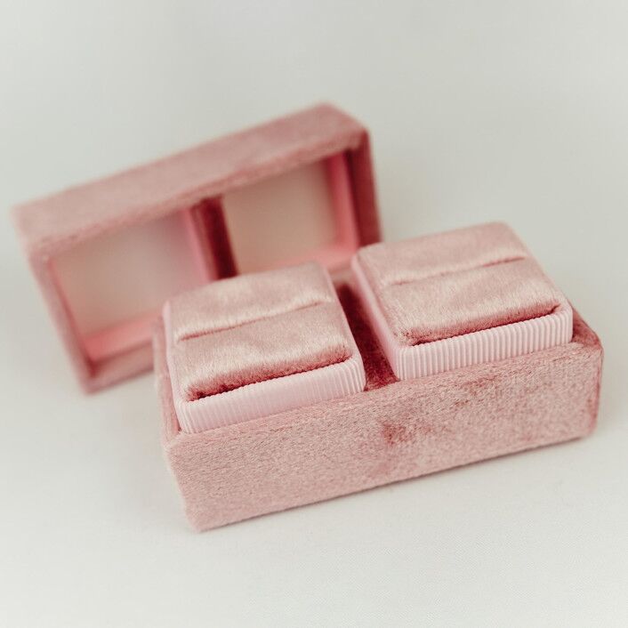 Pink velvet double ring box