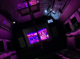 CharlotteLUX Executive Car & Bus Service - Party Bus - Charlotte, NC - Hero Gallery 1