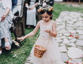 24 Flower Girl Baskets for All Themes & Budgets