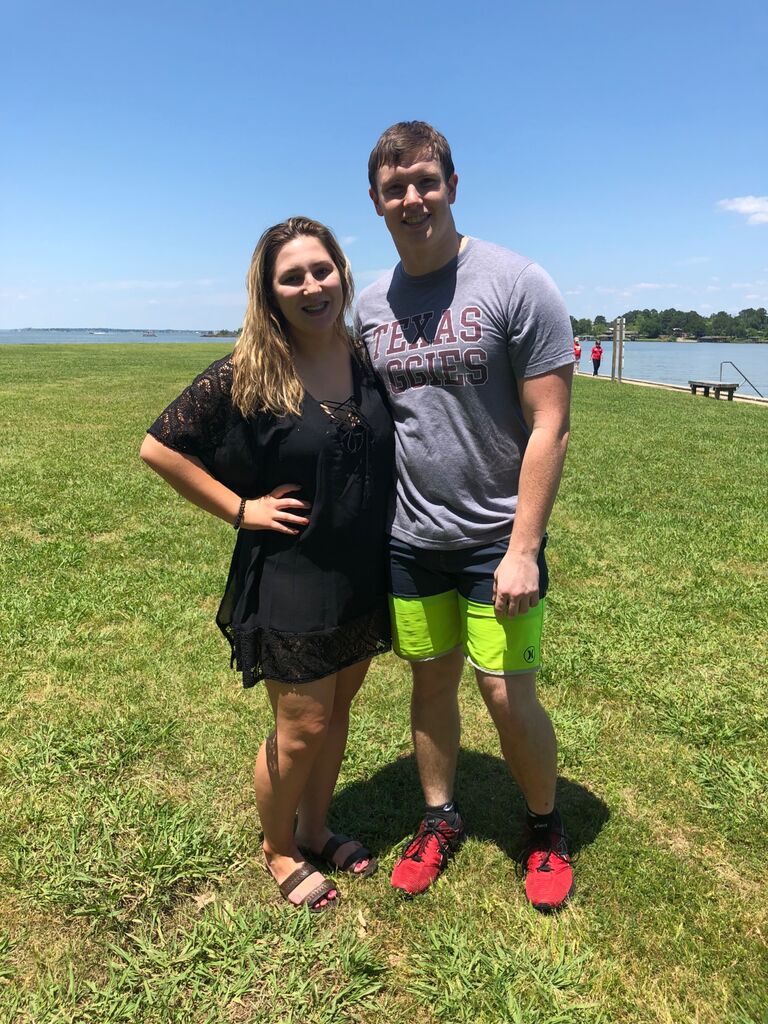 Spent our weekend after prom at a lake house surrounded with friends