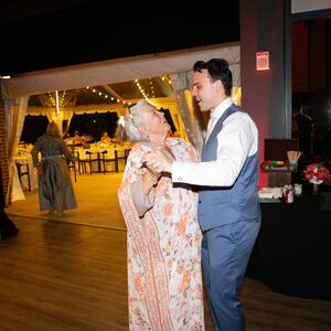 Gallery Photo 485