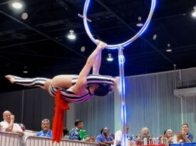 Anna Jack Entertainment - Circus Performer - Orlando, FL - Hero Gallery 3