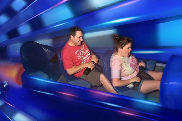 Alex surprised Hannah with a spontaneous trip to Disney just before popping the question!
