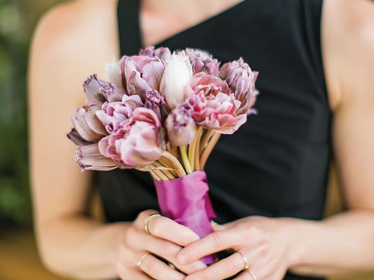 23 Fresh and Sleek Tulip Wedding Bouquet Ideas 