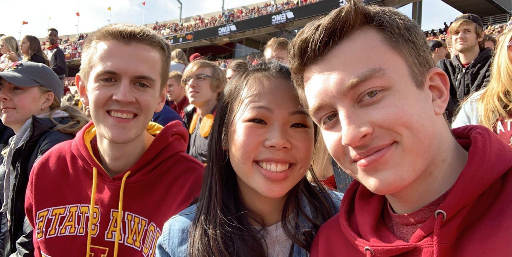 First football game (featuring Justin, the Best Man)