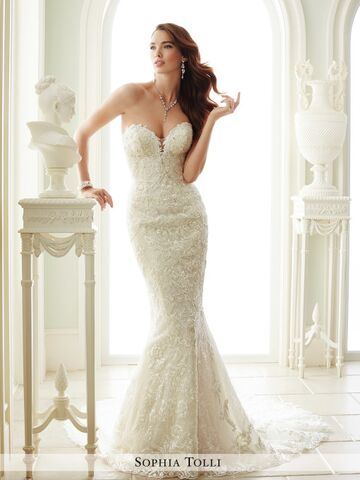 Elegant Lace Bridal & Tuxedo | Bridal Salons - The Knot