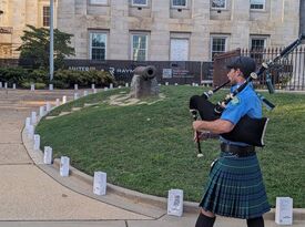 Kirk Van Hyning - Highland Bagpiper - Bagpiper - Raleigh, NC - Hero Gallery 3