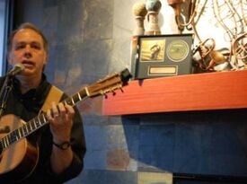 Tom Renaud - Acoustic Guitarist - Santa Clarita, CA - Hero Gallery 4