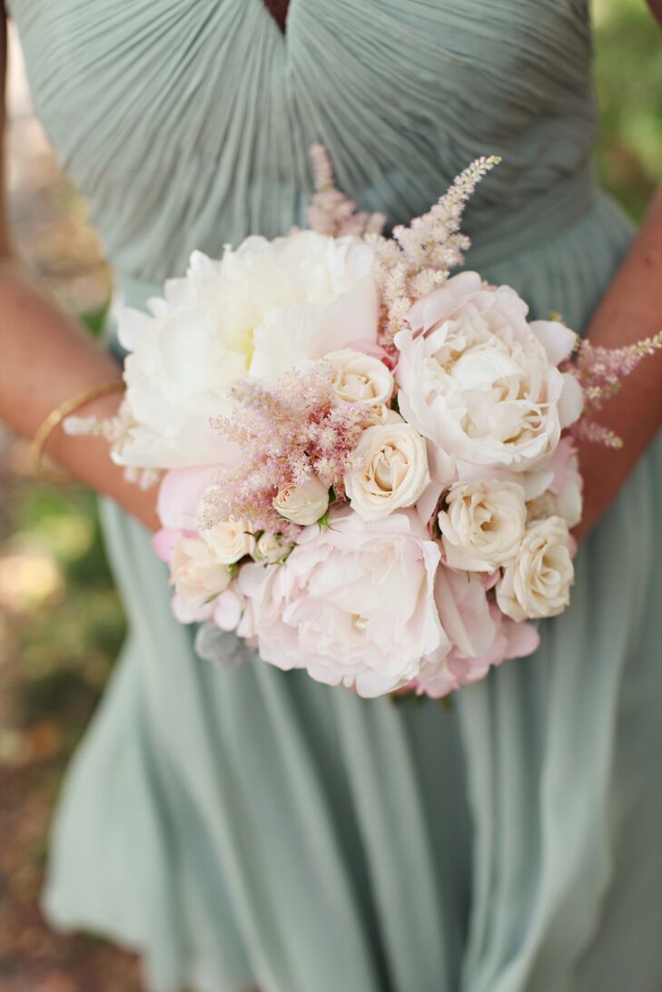 Blush And Ivory Bridesmaid Bouquets