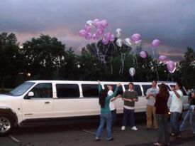 Sunshine Limo Service & Wine Tours - Party Bus - Eugene, OR - Hero Gallery 3