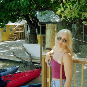Gallery Photo 15