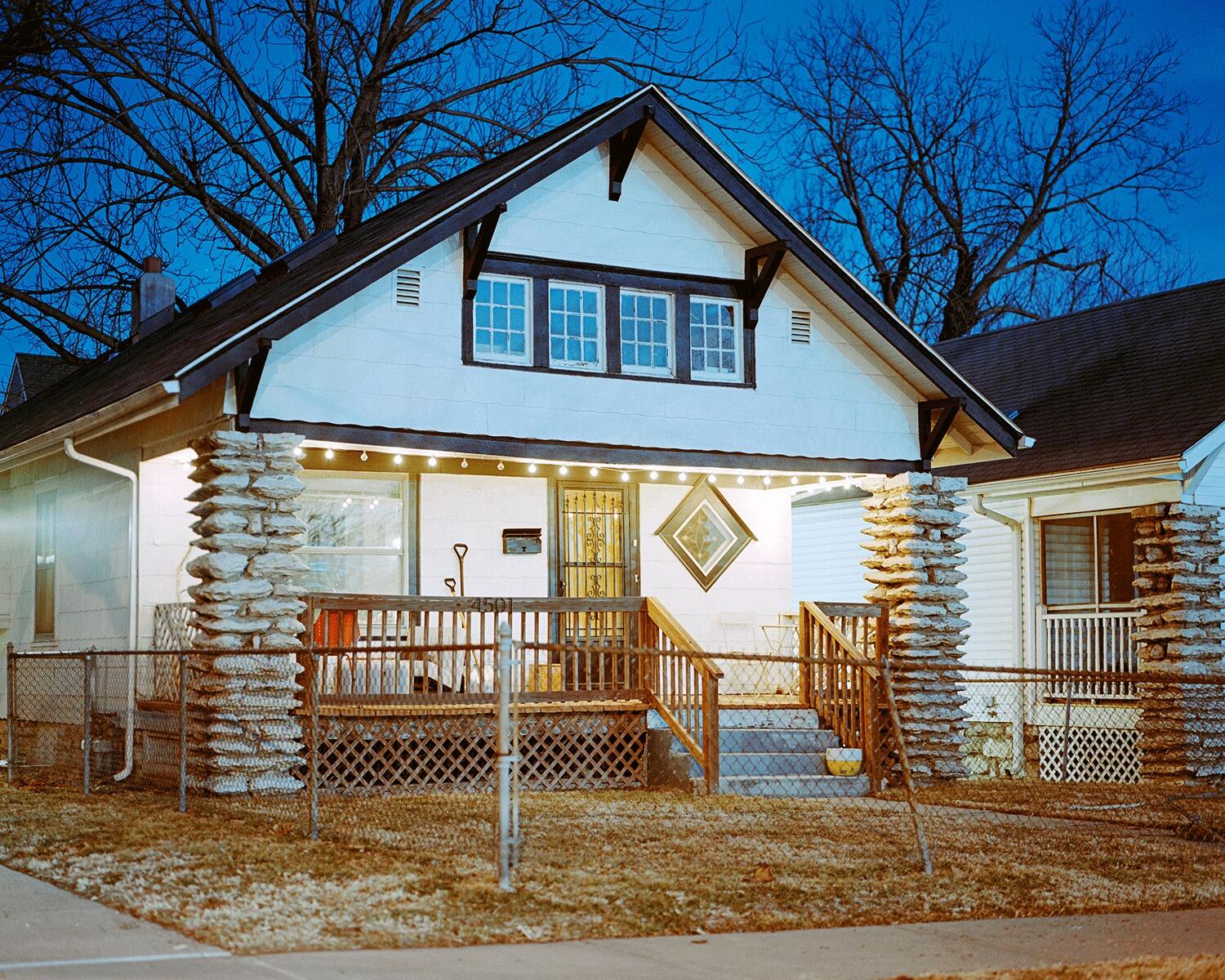 K&T move into a rental house together after landlord says no more dog visits.