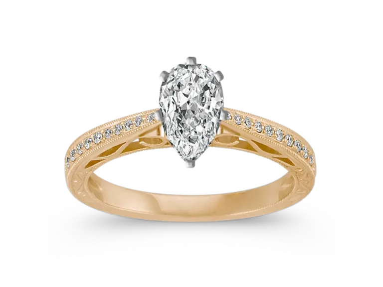 classic and vintage pear-shaped engagement ring