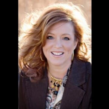 Kelly Swanson - Motivational Speaker - High Point, NC - Hero Main