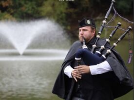 THE MAD PIPER - Bagpiper - Belmont, NC - Hero Gallery 1