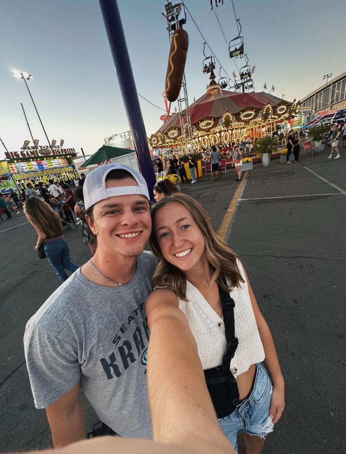 Arizona State Fair! Nick took Hailey to her very first fair that she did not have to work at:)