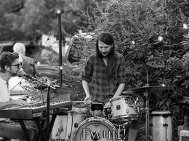 Fwuit - Indie Rock Band - Asheville, NC - Hero Gallery 4