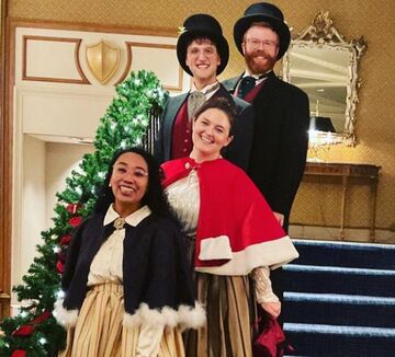 Beaux & Belles Carolers - Christmas Caroler - Chicago, IL - Hero Main