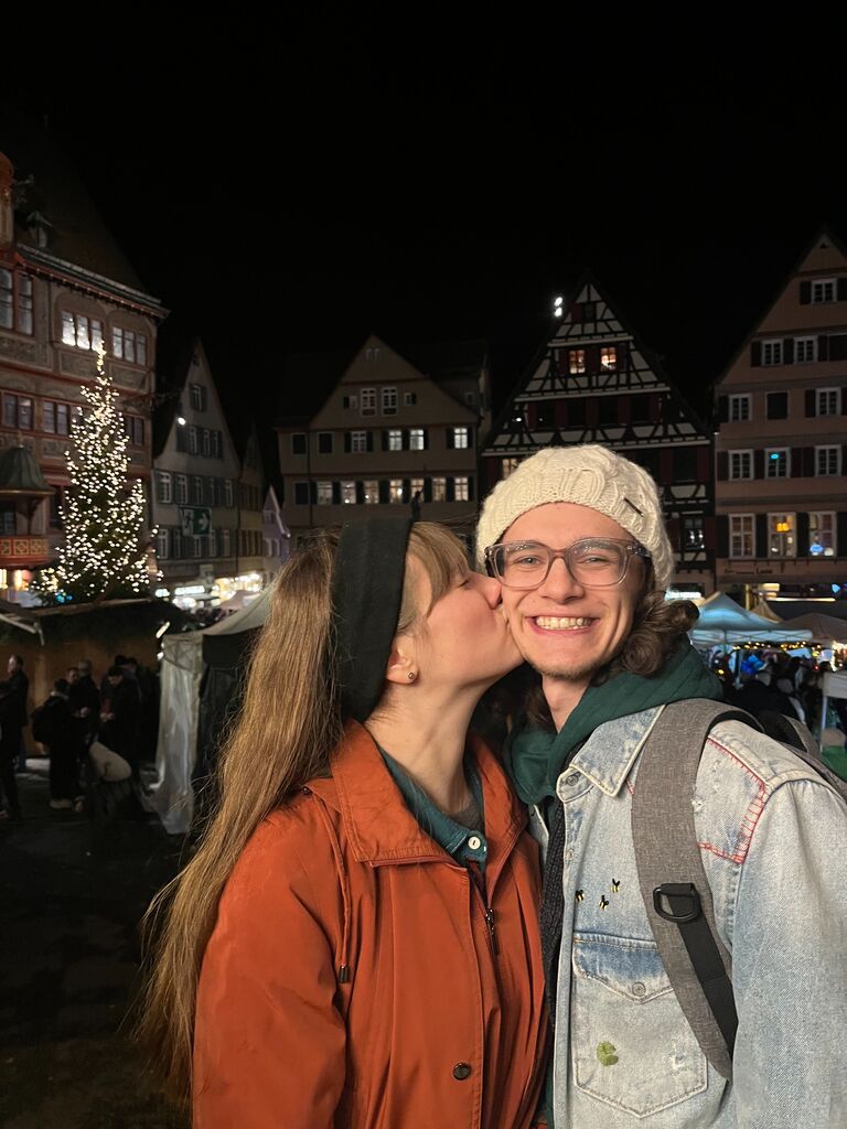 survive 4 months without watching legally blond (the file got corrupted)