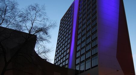 Hilton Knoxville Hotel in Downtown Knoxville, TN