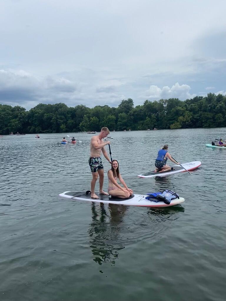 Our favorite date- tacos, Madewell, and paddle boarding downtown Austin!