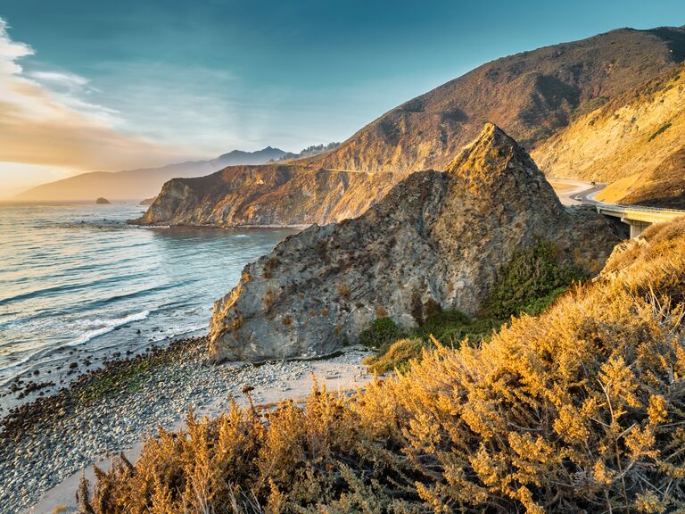 The gorgeous coastline along the Pacific Coast Highway in the USA