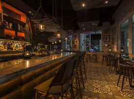 South Pointe Tavern - Bar - Miami Beach, FL - Hero Gallery 1