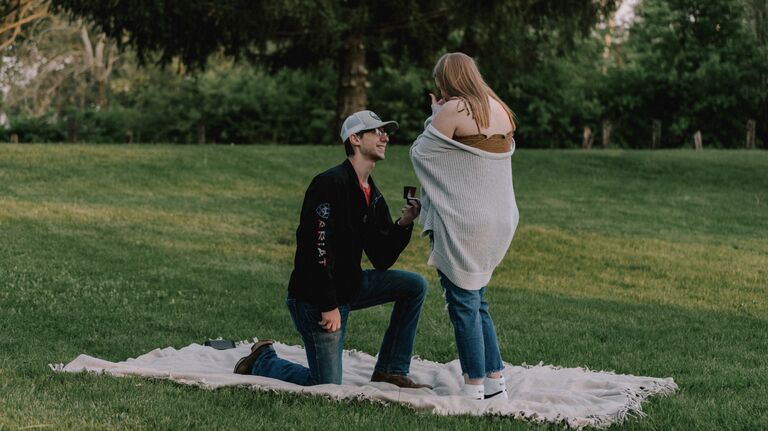 He proposed !! The day I was waiting for my whole life was finally here. I still can’t believe I get to spend forever with my best friend. 