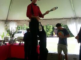 MB Entertainment - Juggler - Orlando, FL - Hero Gallery 2