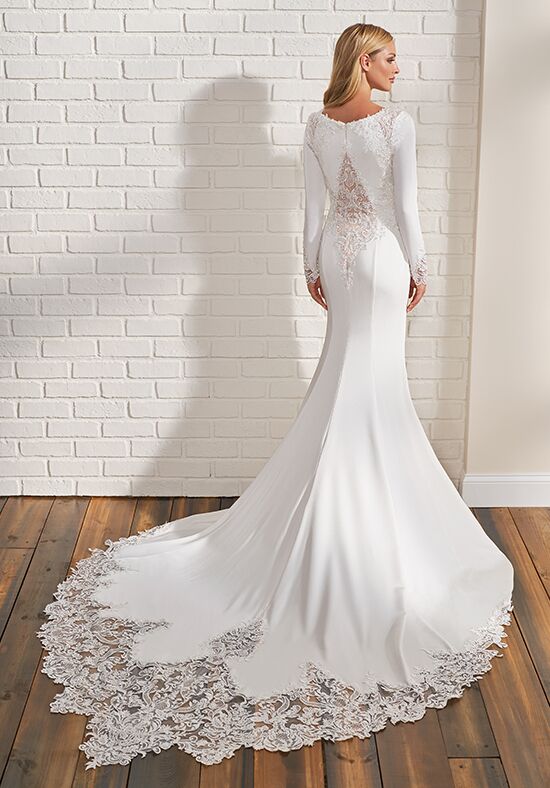 New Arrival Modest A-line Plus Size Wedding Dress MW812